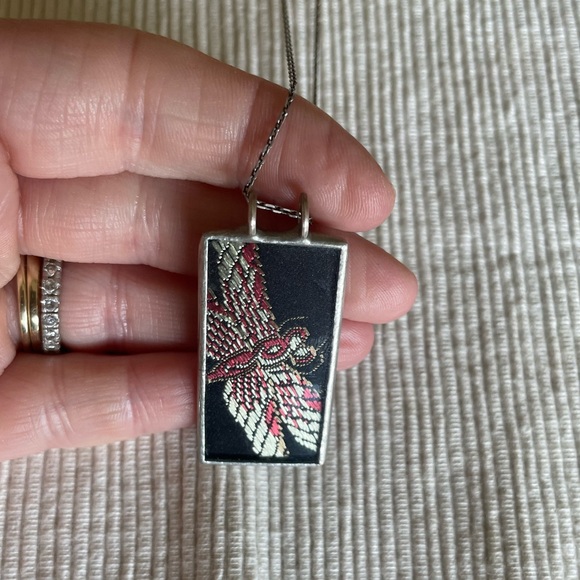 Necklace with silk pendant - Picture 3 of 3